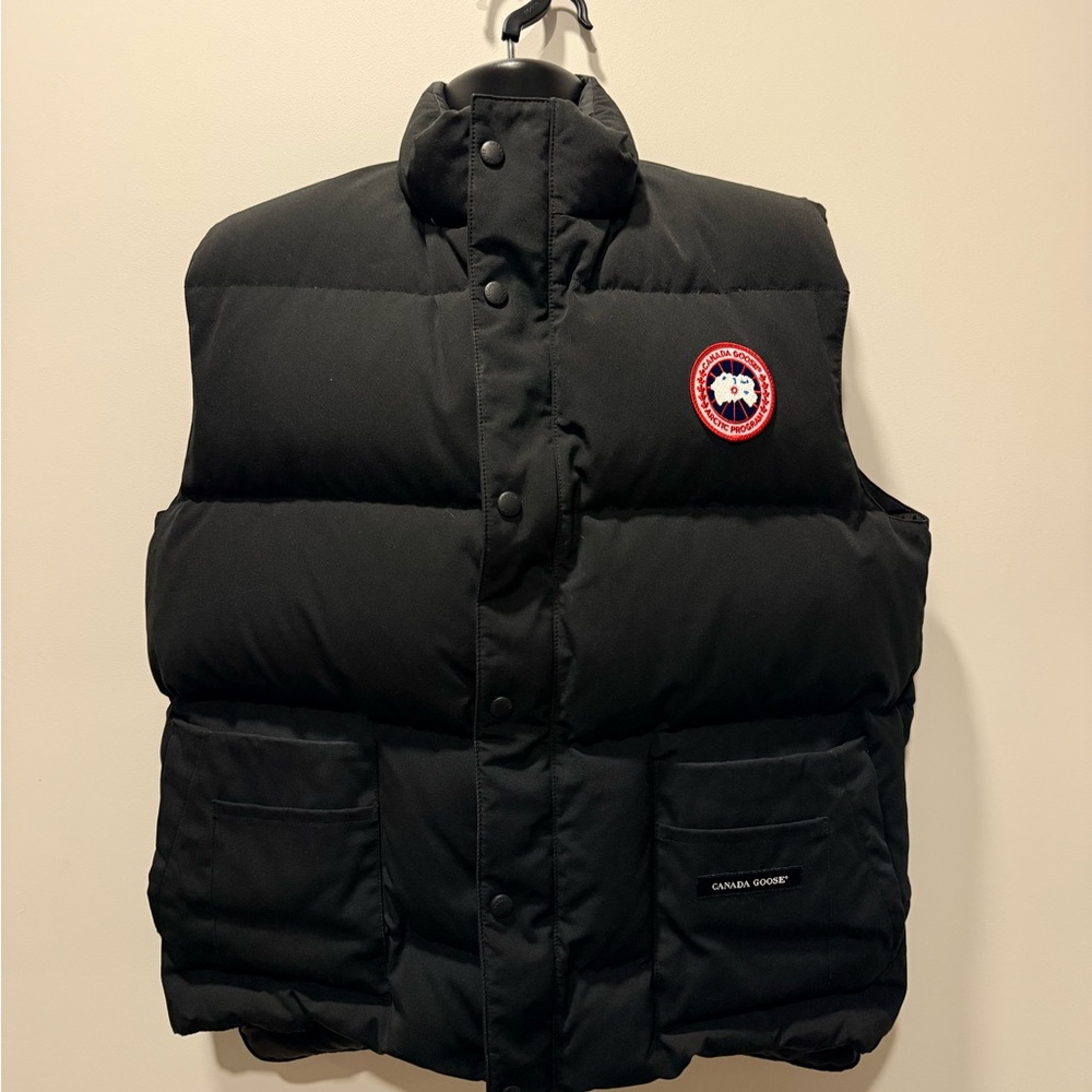 Canada Goose Black Quilted Vest